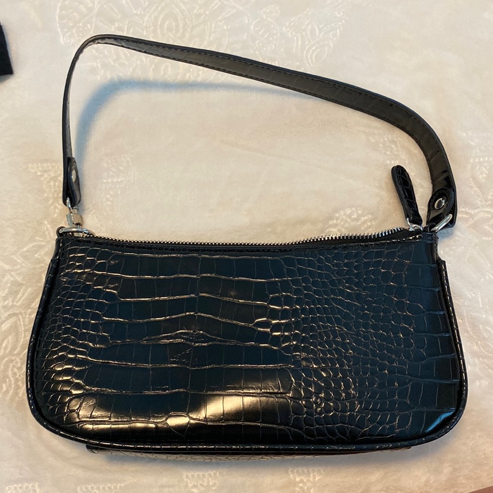 Black purse from Amazon